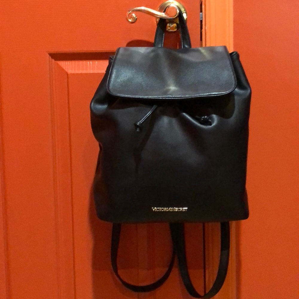 EUC Victoria’s Secret Black Little Things Backpack